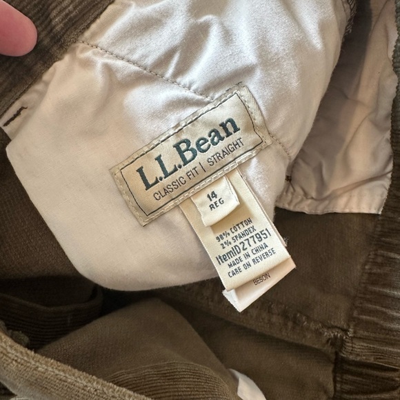 L.L. Bean Green Corduroy Classic Fit Straight Leg Pants size 14 - Picture 5 of 5